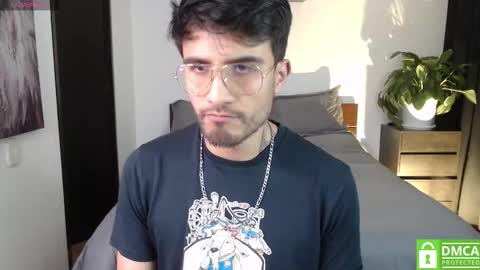 yoshy_man online show from 10-10-25, 03:49