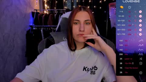 Snapshot of you_lika chatting on 12-21-24, 05:03 Lika online show from 12-21-24, 05:03