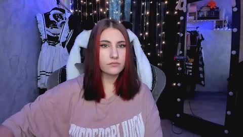 Snapshot of you_lika chatting on 03-10-25, 02:39 Lika online show from 03-10-25, 02:39