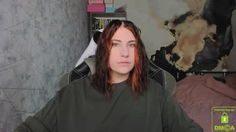 Snapshot of you_lika chatting on 09-17-25, 02:24 Lika online show from 09-17-25, 02:24