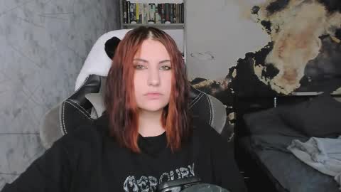 Snapshot of you_lika chatting on 09-23-25, 01:41 Lika online show from 09-23-25, 01:41