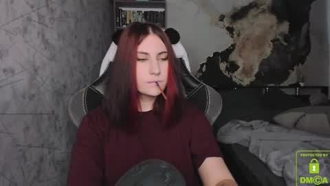 Snapshot of you_lika chatting on 10-02-25, 02:29 Lika online show from 10-02-25, 02:29