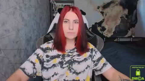 Snapshot of you_lika chatting on 10-10-25, 04:55 Lika online show from 10-10-25, 04:55