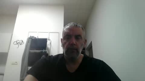 Snapshot of youdeservit chatting on 02-08-26, 04:43 CrayZio online show from 02-08-26, 04:43