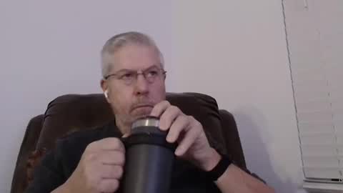 Snapshot of yougogirl_3 chatting on 01-28-25, 01:27 Colorado Guy Straight online show from 01-28-25, 01:27