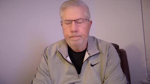 Snapshot of yougogirl_3 chatting on 03-07-25, 12:01 Colorado Guy Straight online show from 03-07-25, 12:01