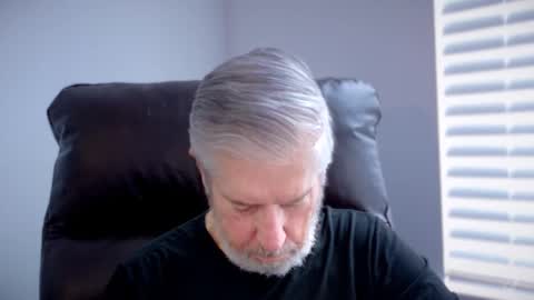 Snapshot of yougogirl_3 chatting on 09-12-25, 05:57 Colorado Guy Straight online show from 09-12-25, 05:57