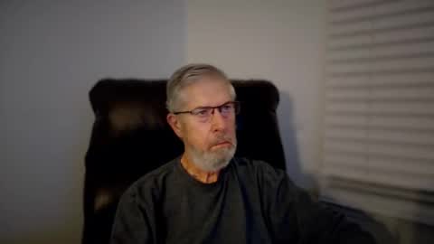 Snapshot of yougogirl_3 chatting on 10-26-25, 02:17 Colorado Guy Straight online show from 10-26-25, 02:17