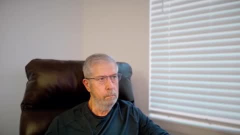 Snapshot of yougogirl_3 chatting on 11-21-25, 02:27 Colorado Guy Straight online show from 11-21-25, 02:27