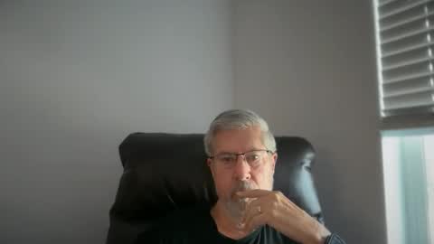 Snapshot of yougogirl_3 chatting on 06-03-26, 01:03 Colorado Guy Straight online show from 06-03-26, 01:03