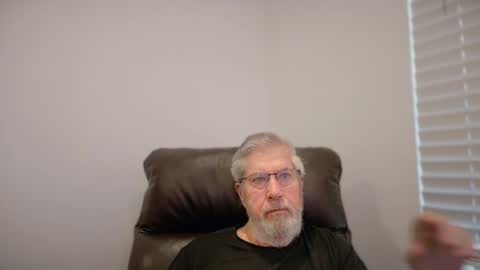 Snapshot of yougogirl_3 chatting on 06-14-26, 01:24 Colorado Guy Straight online show from 06-14-26, 01:24