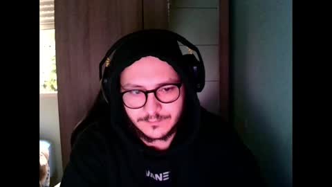 Snapshot of younromki chatting on 02-13-25, 11:39 A... online show from 02-13-25, 11:39