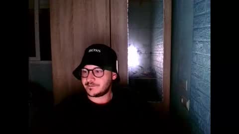 Snapshot of younromki chatting on 02-05-26, 11:20 A... online show from 02-05-26, 11:20