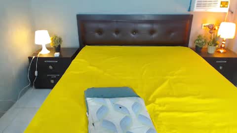 your9inchesdoll online show from 03-08-25, 09:50