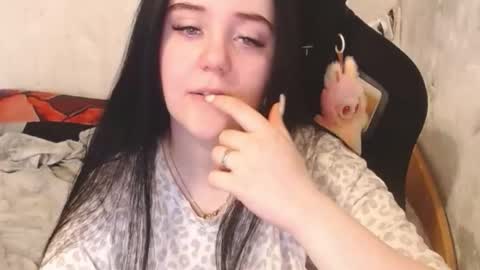 your_8a8y online show from 10-01-25, 10:21