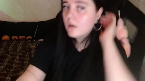 your_8a8y online show from 12-05-25, 08:34