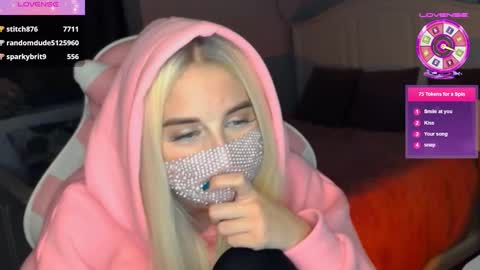 Barbie online show from 01-02-25, 01:27