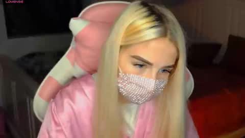 Barbie online show from 01-05-25, 09:03