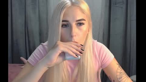 Barbie online show from 10-29-25, 03:36