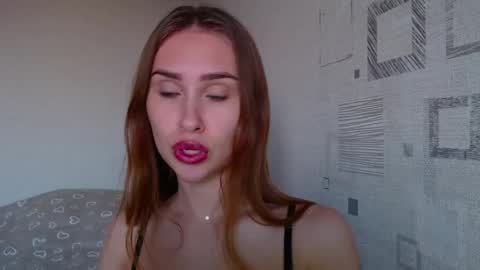 Snapshot of your_ameliaa chatting on 05-02-26, 03:28 Amelia online show from 05-02-26, 03:28