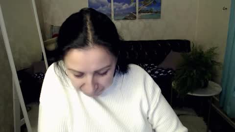 Snapshot of your_barbara chatting on 10-13-25, 03:56 your_barbara online show from 10-13-25, 03:56