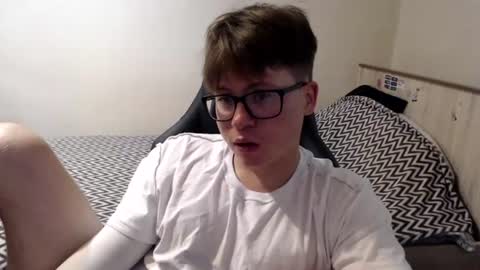 Max online show from 07-10-26, 06:28