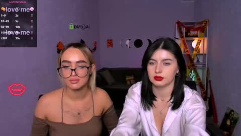 Snapshot of your_bunny12 chatting on 10-24-25, 07:49 your bunny12 online show from 10-24-25, 07:49