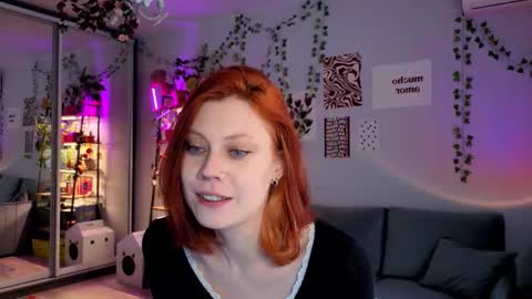 Snapshot of your_corvus chatting on 02-13-26, 08:21 your_corvus online show from 02-13-26, 08:21