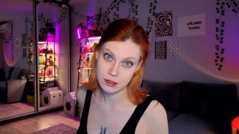 Snapshot of your_corvus chatting on 02-19-26, 07:59 your_corvus online show from 02-19-26, 07:59