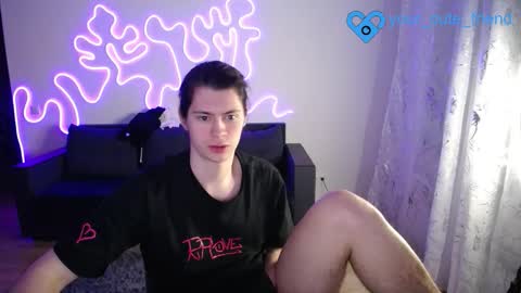 Snapshot of your_cute_friend chatting on 02-20-26, 07:14 Fansly online show from 02-20-26, 07:14