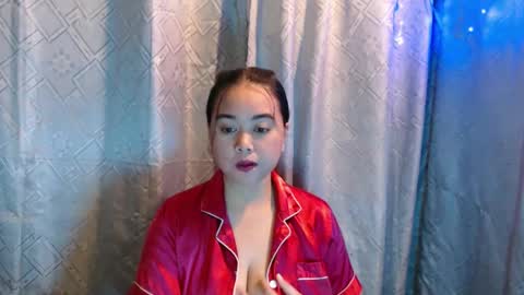 Snapshot of your_diane chatting on 02-17-25, 08:58 Diane online show from 02-17-25, 08:58