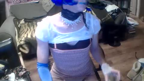 Taylor Tash online show from 12-04-24, 05:27