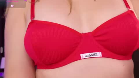 Snapshot of your_dream1217 chatting on 07-14-26, 07:41 Valery online show from 07-14-26, 07:41