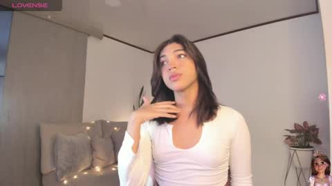 Eliza online show from 05-23-26, 04:44