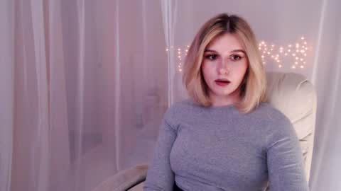 Freya online show from 03-08-25, 02:08