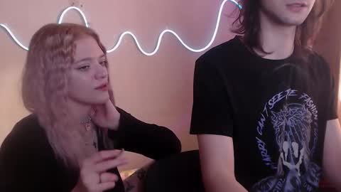 Snapshot of your_horny_friends chatting on 02-19-25, 12:11 Your Horny Friends online show from 02-19-25, 12:11