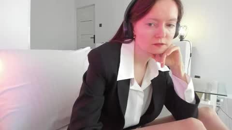 Your Librarian online show from 12-16-25, 09:47