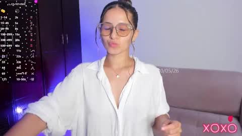 Snapshot of your_lilacute1 chatting on 05-30-26, 08:28 Lila online show from 05-30-26, 08:28