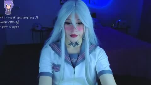 Snapshot of your_little_eva chatting on 06-07-26, 10:24 Eva online show from 06-07-26, 10:24