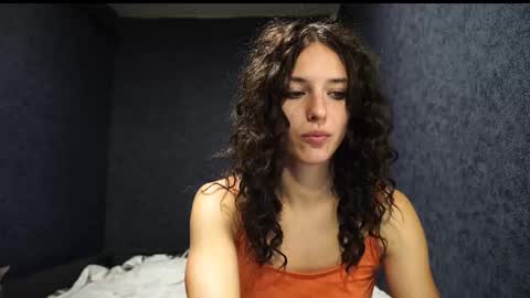 Meri  online show from 10-26-25, 07:42