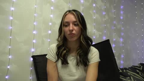 Meri  online show from 03-30-26, 08:21