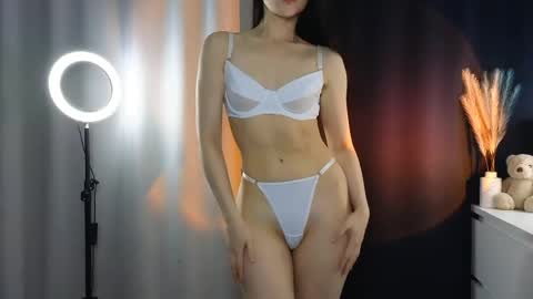 Snapshot of your_littlecharlotte chatting on 03-29-26, 07:47 Alex The next broadcast is on online show from 03-29-26, 07:47