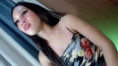 your_luckygirl88 online show from 11-06-25, 01:50