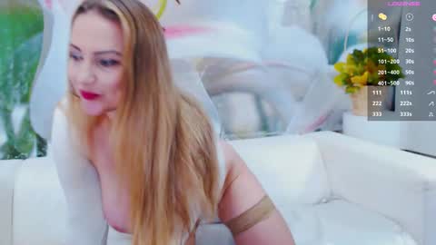 Lilly online show from 10-11-25, 06:12