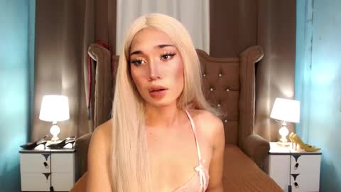 Snapshot of your_naughty_cumslut69 chatting on 10-29-25, 12:07 your_naughty_cumslut69 online show from 10-29-25, 12:07