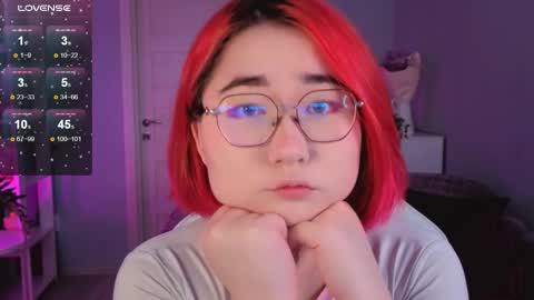 Lilian  online show from 09-22-25, 06:59