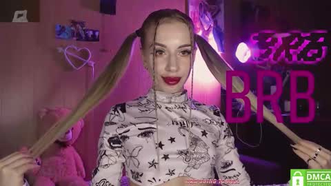 Alice  online show from 11-20-25, 01:28