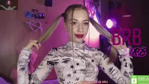 Snapshot of your_psychologist chatting on 03-01-26, 11:51 Alice online show from 03-01-26, 11:51