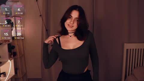 Luna online show from 01-22-25, 10:07