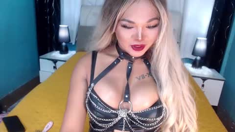 Casie online show from 01-15-25, 04:36